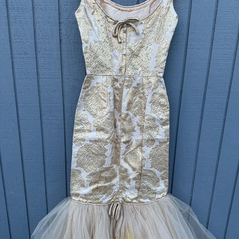 Vintage 80’s Gold and White Mermaid Dress - Picture 8 of 12